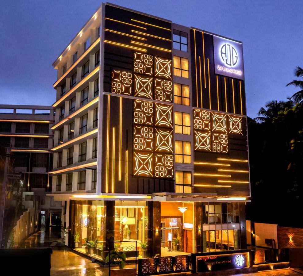 Aj Grand Hotel Mangalore Exteriör bild